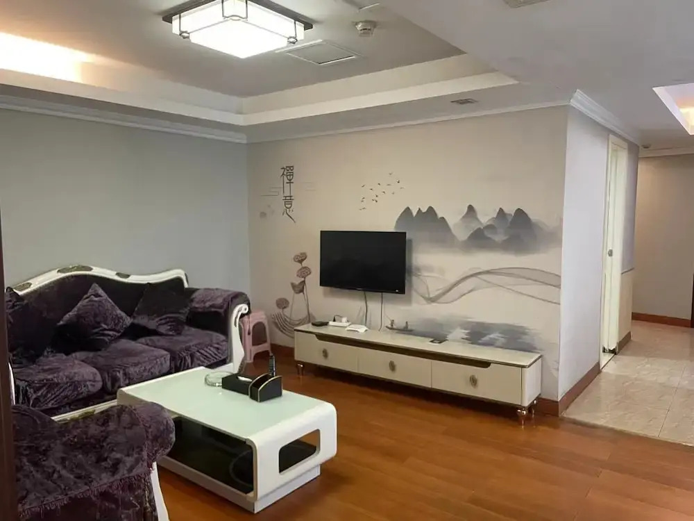 YOYO International Apartment
