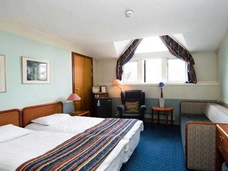 Best Western West Hotel