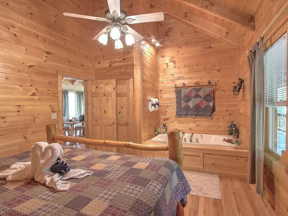 2 Peas In A Pod 1 Bedroom 1 Bathroom Cabin