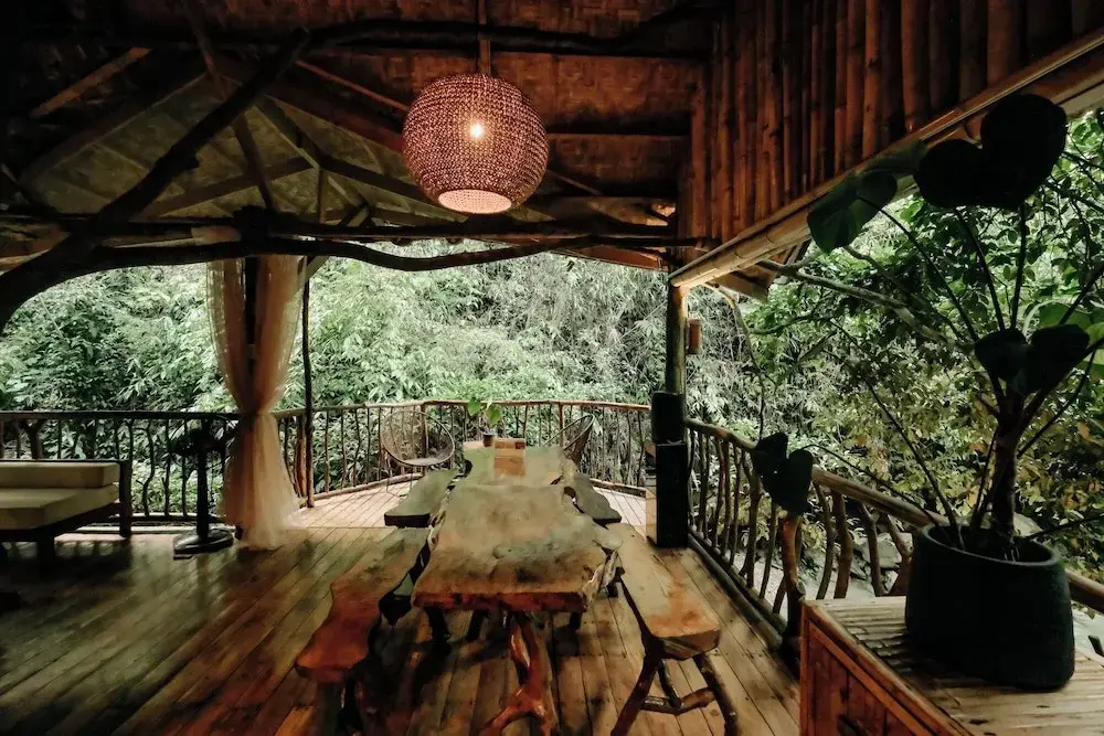 Treehouse de Valentine Mountain Resort