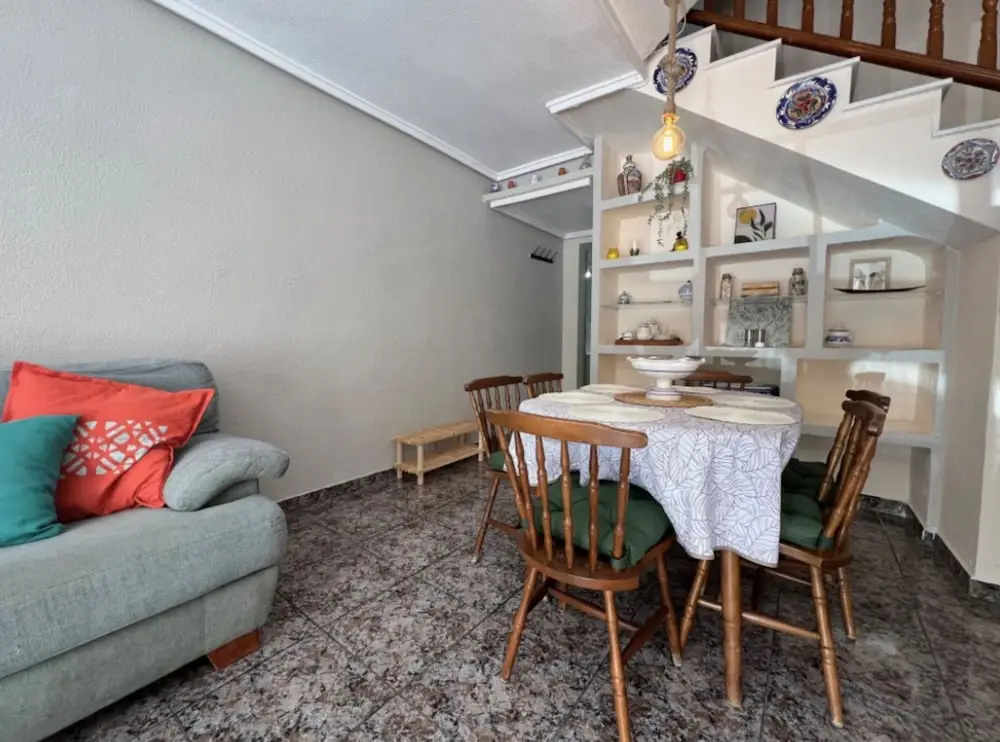Charming 3-bedroom House With Shared Pool in Punta Prima, Torrevieja