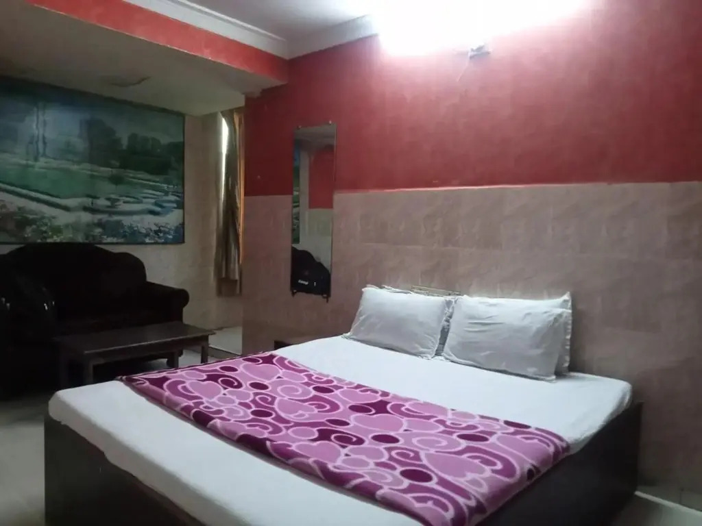 Maheman Guest House