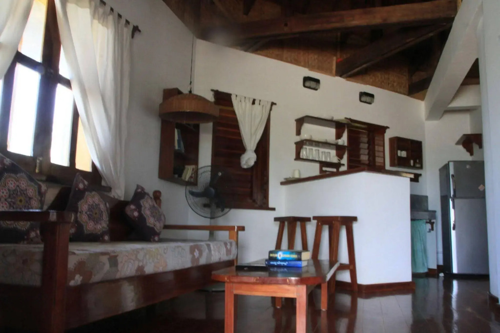 Wind Riders Inn & Cafe