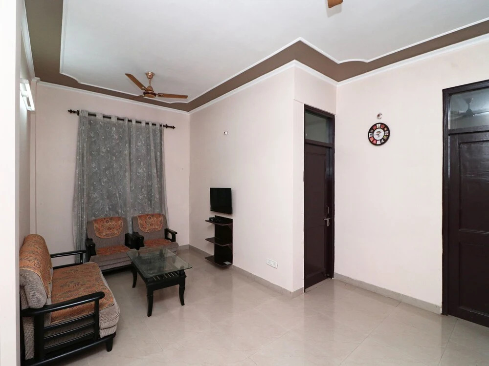 OYO 17064 Home Spacious 2BHK Naukuchiatal