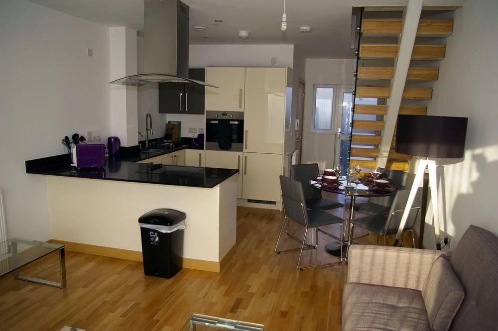 Ramsey Lodge 2-Bedroom Flat