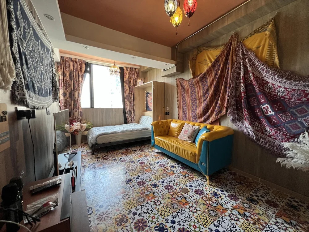 Staycation Partel