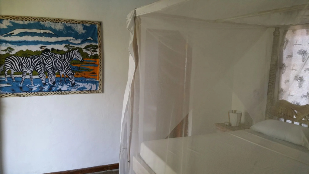 Marine Holiday House- Bed & Breakfast
