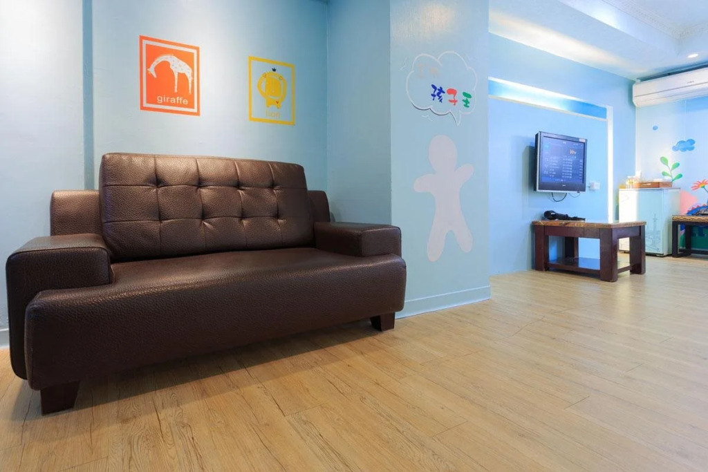 KH ezstay HOTEL