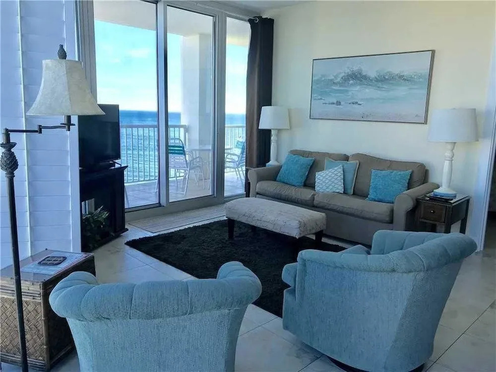 Island Tower 901 3 Bedrooms 3 Bathrooms Condo