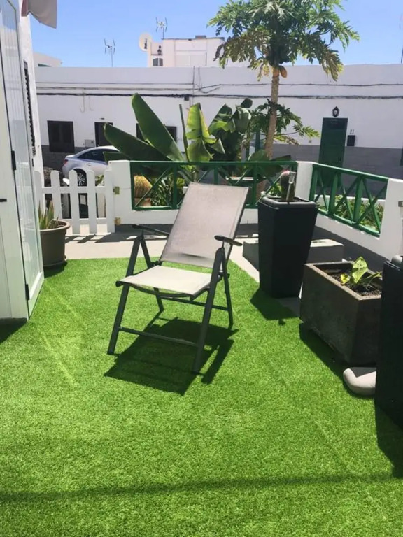 Apartment with 2 Bedrooms in Arrieta, with Furnished Terrace And Wifi - 300 M From the Beach