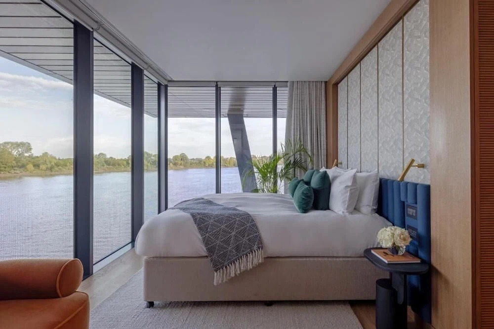 Fulham Pier Hotel