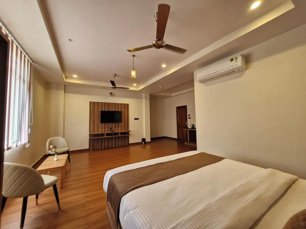 Hotel Aranyasutra