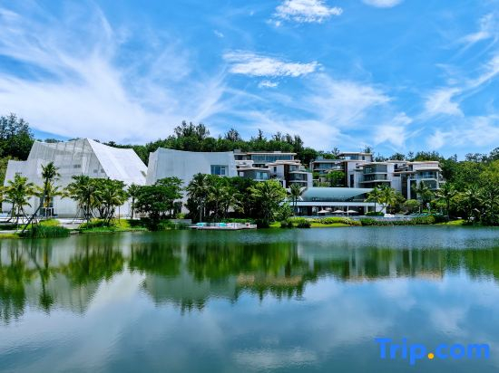 Wanning Xinglong Longing Hotel and Resort(All Suite Rooms)