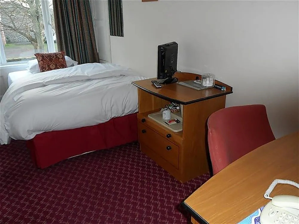 Cadogan Hotel