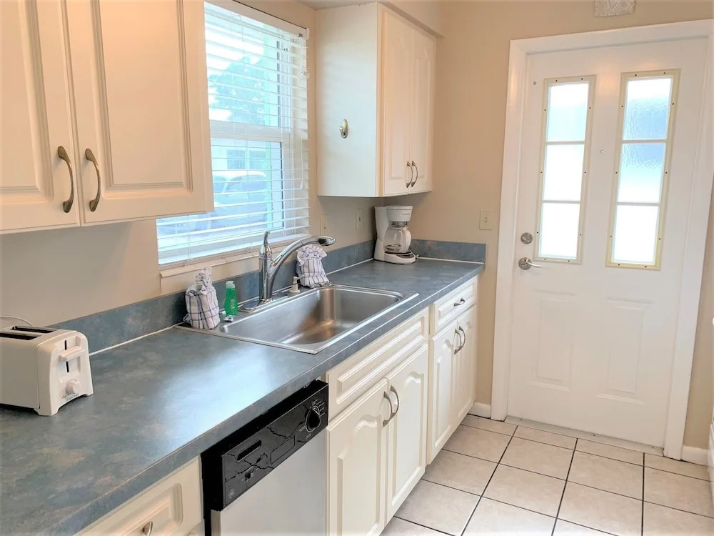 Aloha Kai - 59 2 Bedrooms 2 Bathrooms Apts