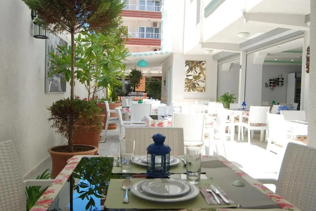 Mostar Hotel