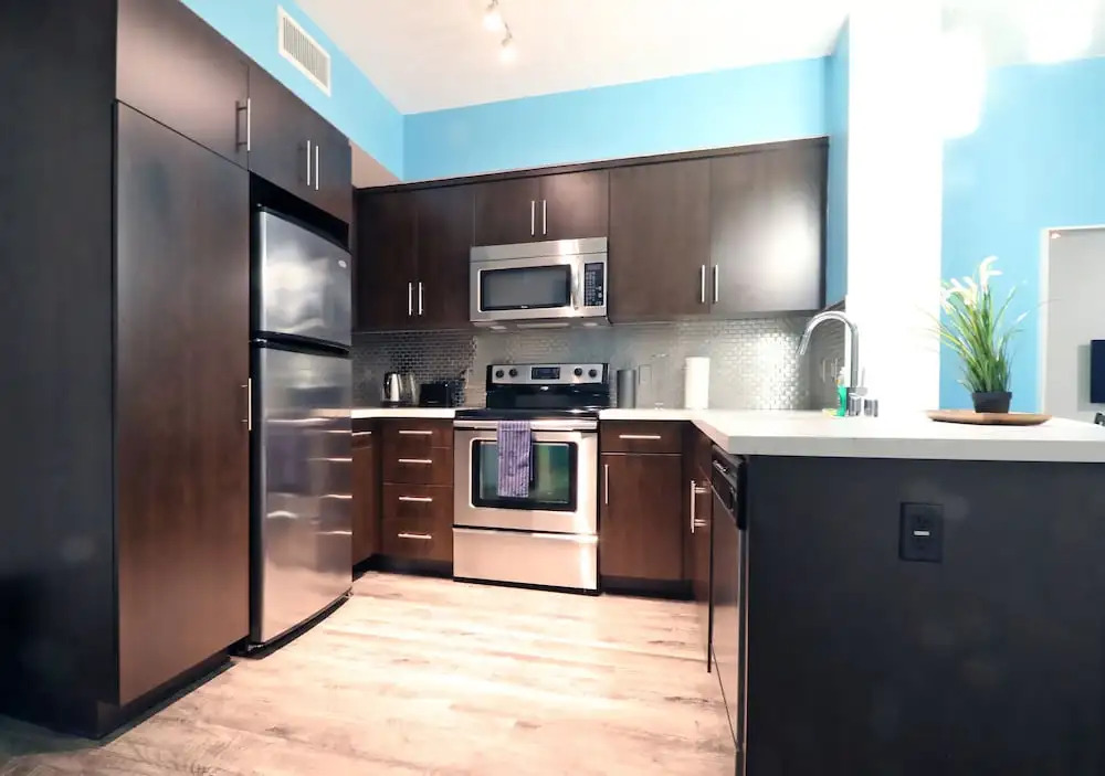 Hollywood Walk of Fame Apartments