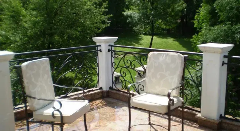 RENOVATED Boutique Apartments Petrus