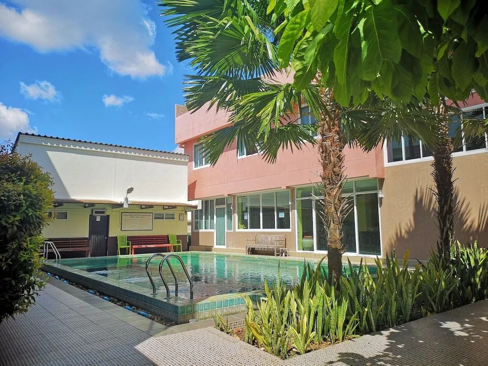 The Wonders Hotel