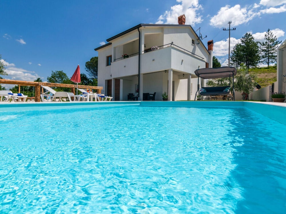 Holiday Home Montebello by Interhome