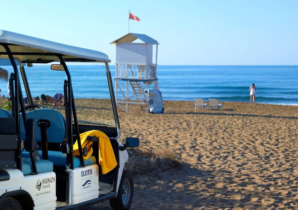 Elotis Suites
