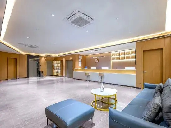Huanzhu Hotel (Haiyun Square)