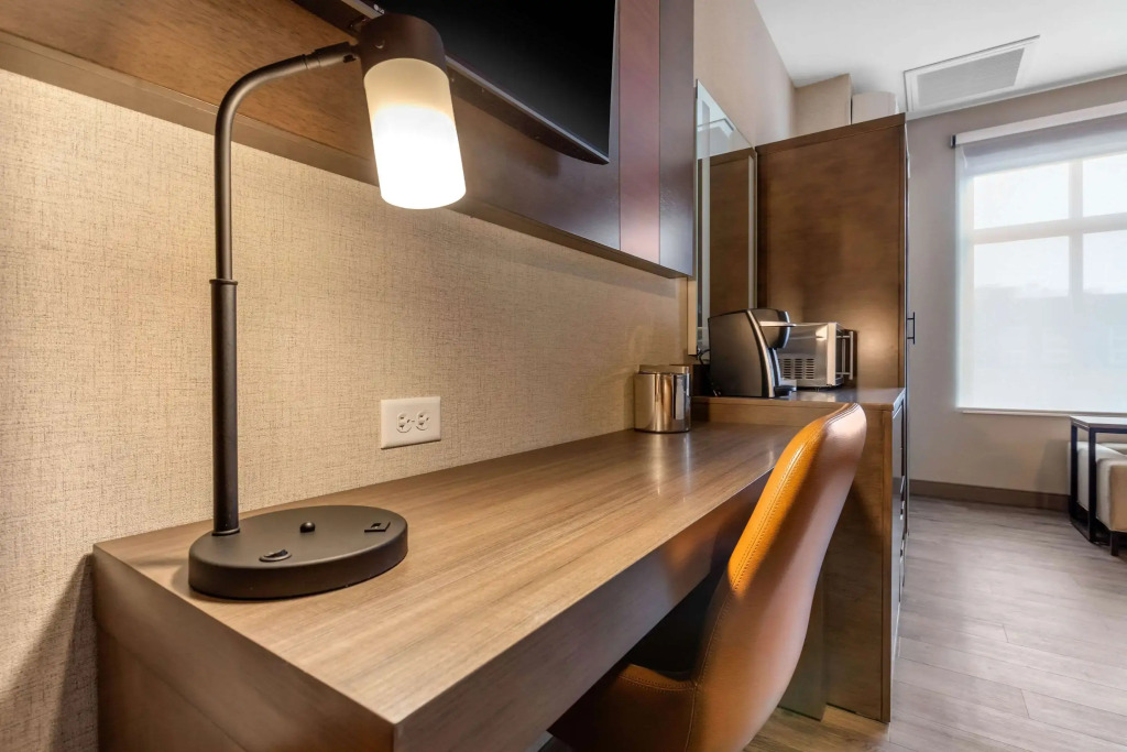 Cambria Hotel Omaha Downtown