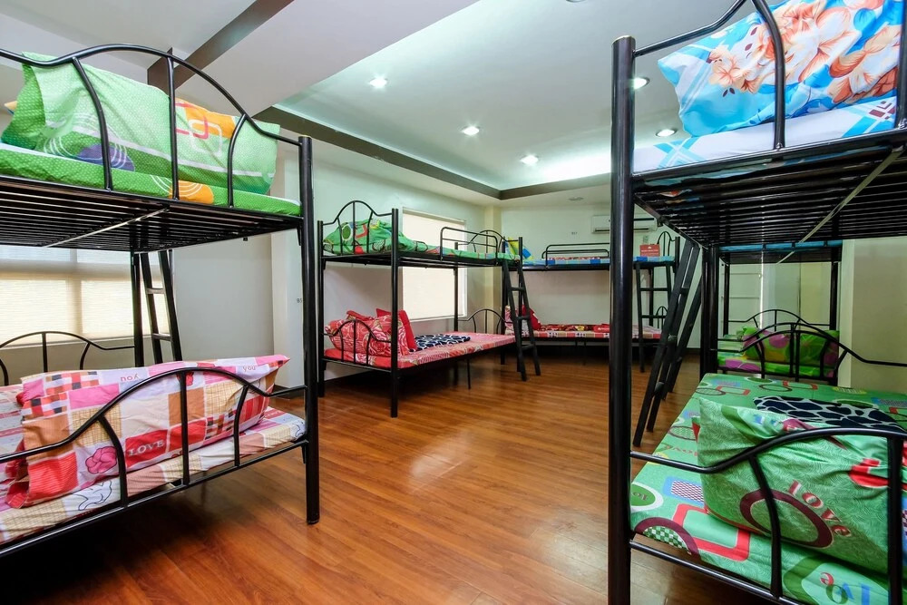 ZEN Hostel Quirino Ave. Malate