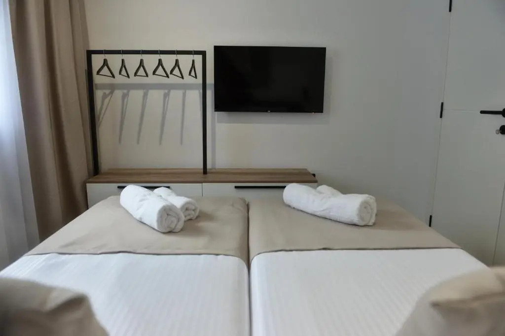 9 apartments