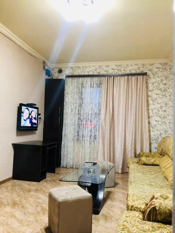 Apartment in Zakyan Street