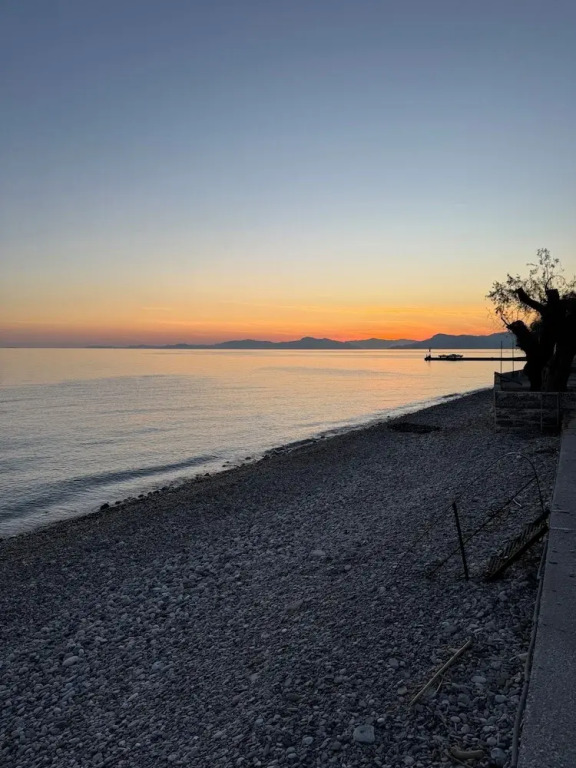 Kontemare Seascape
