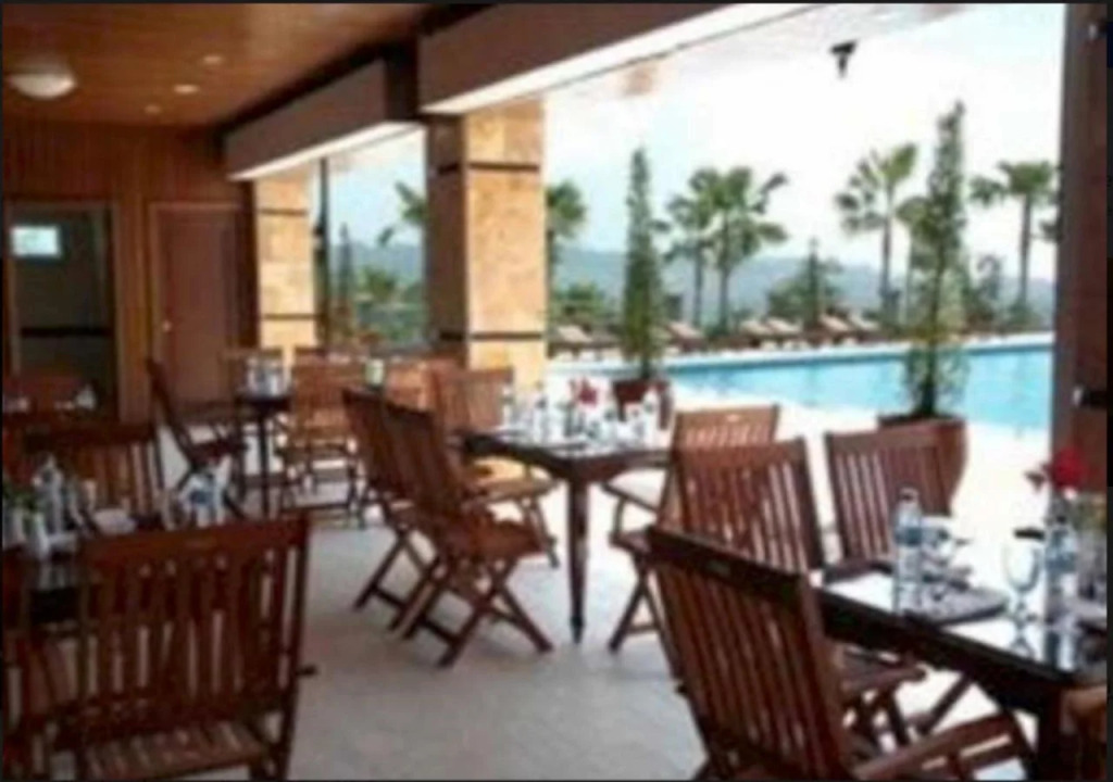 Royal Senyiur Hotel
