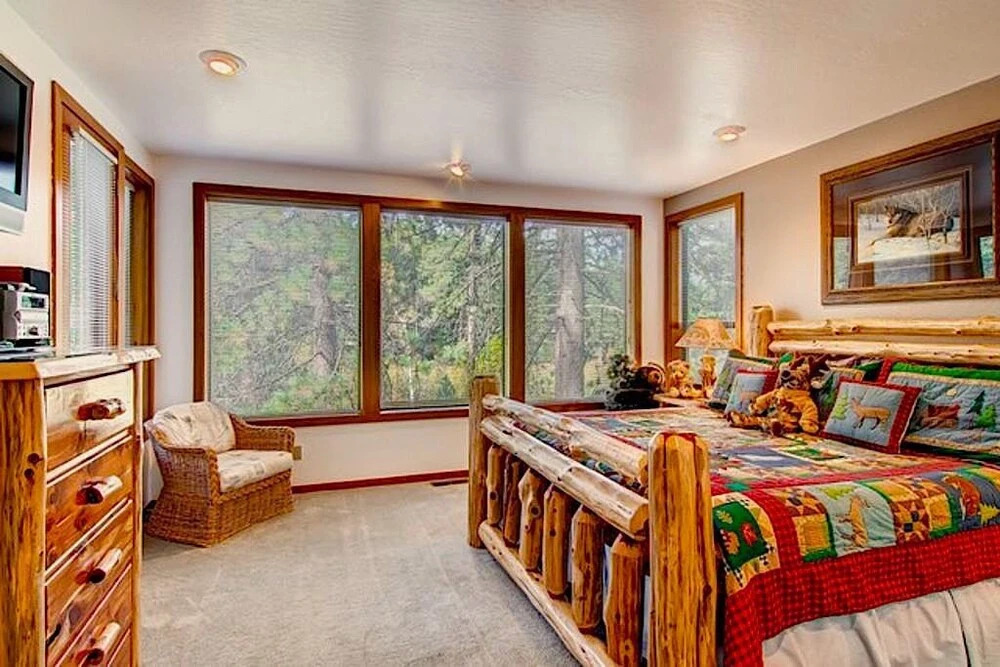 Skidder Trail Bear Lodge at Northstar - 5 Br Home