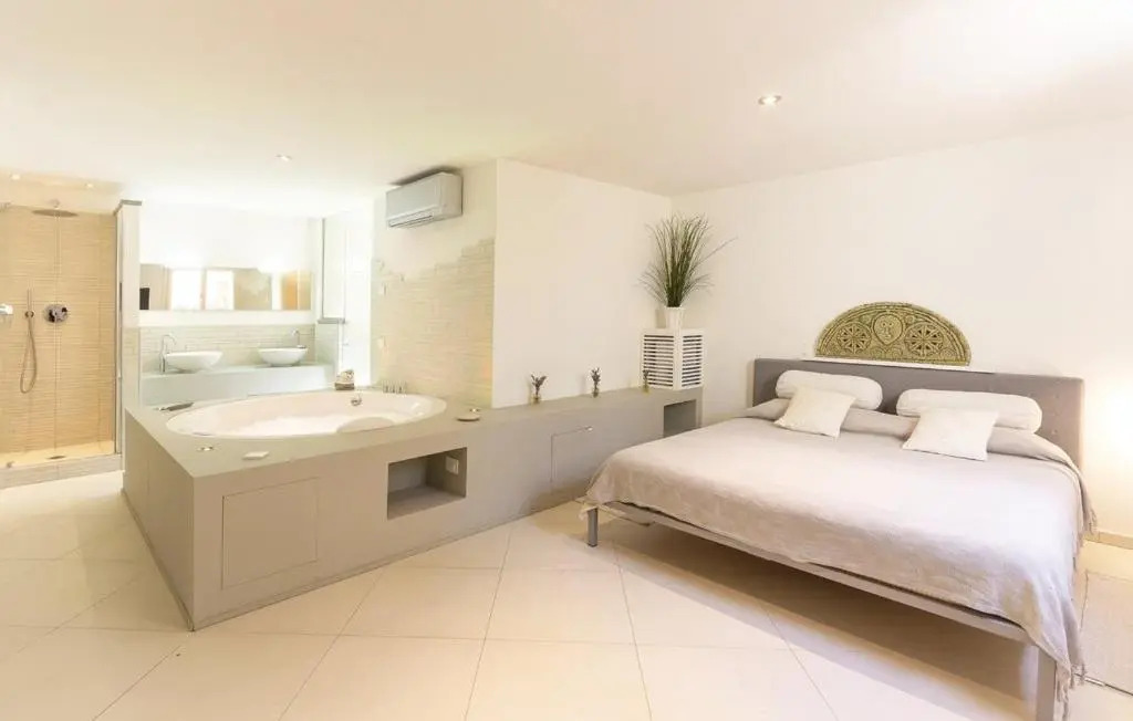 Luxury Marignana By Geco Vacation Rentals