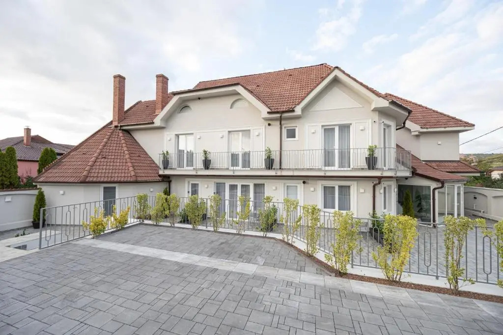 Dozsa Residence
