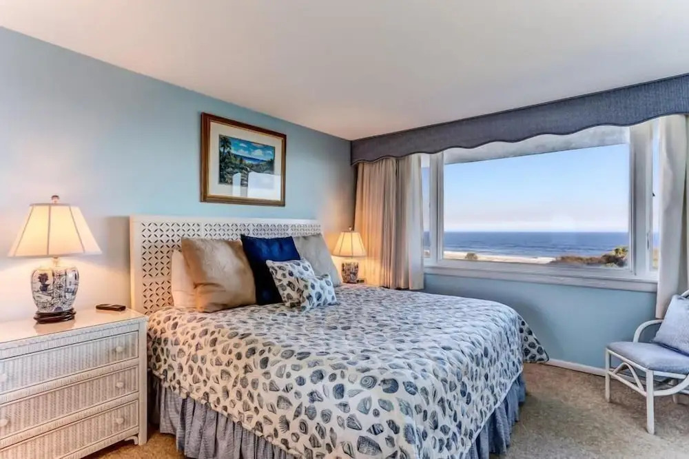 1110 Beach Walker