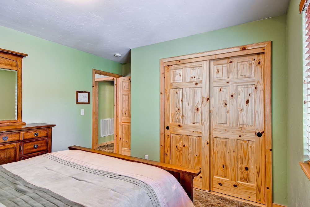 Yosemite West Scenic Wonders Vacation Rentals