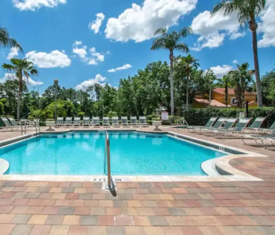 Emerald Island Resort, Private Pool, Game Room and BBQ Grill, Near Disney!!
