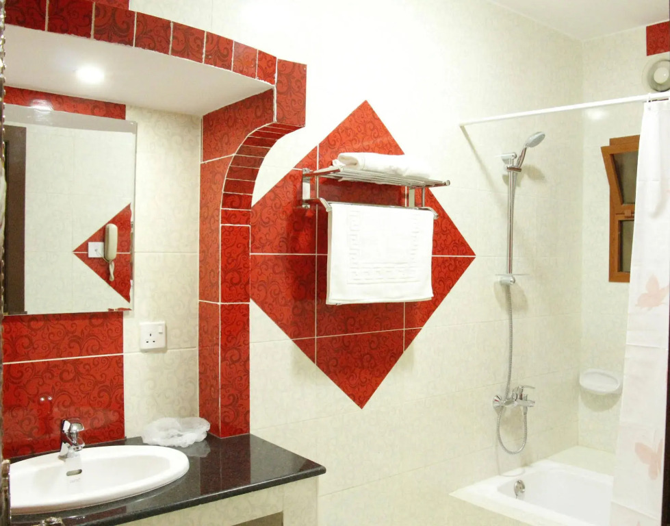 Riyam Hotel