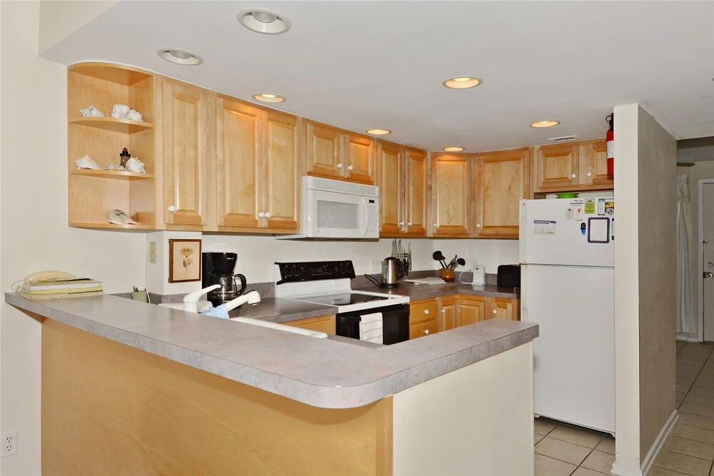 Mariners Court 216 by Long & Foster