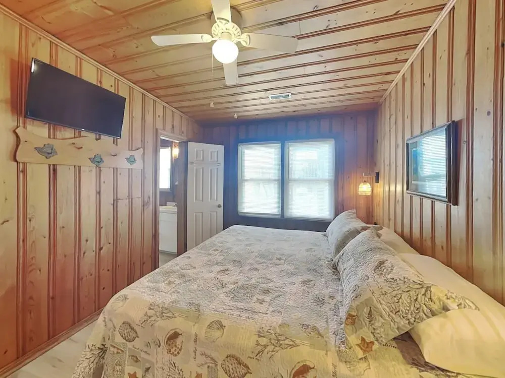 Mamaw's Spot by Topsail Realty