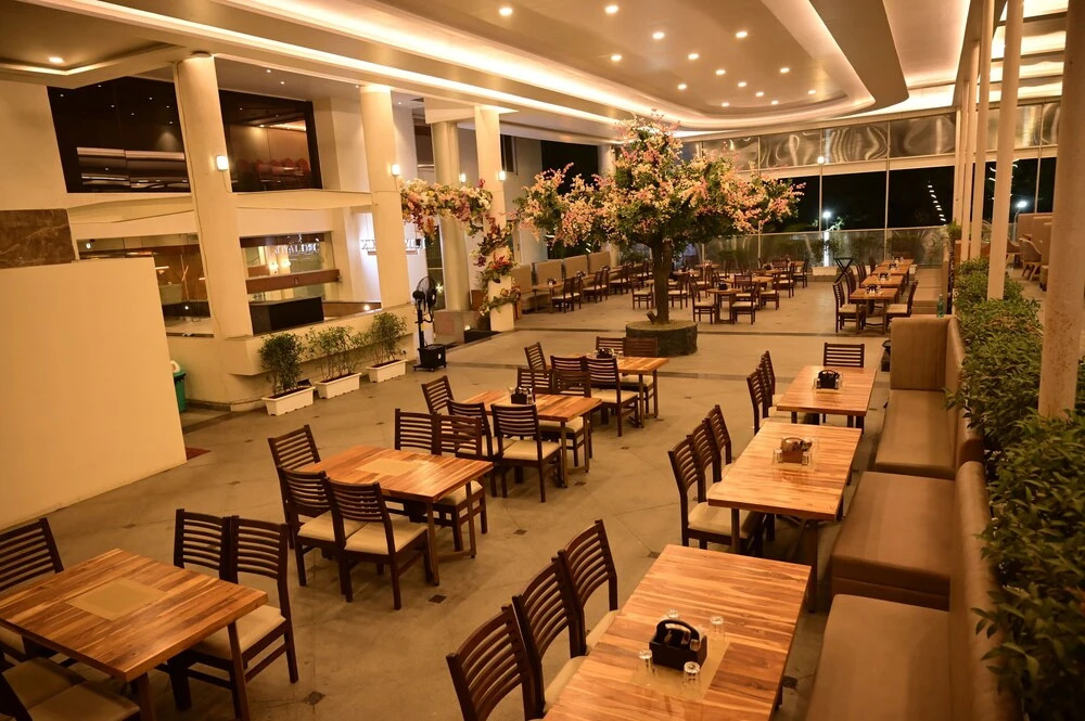 Moistin Hotel