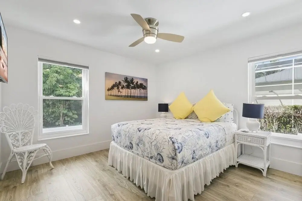 Kendall Dr. 860 Marco Island Vacation Rental 3 Bedroom Home by Redawning