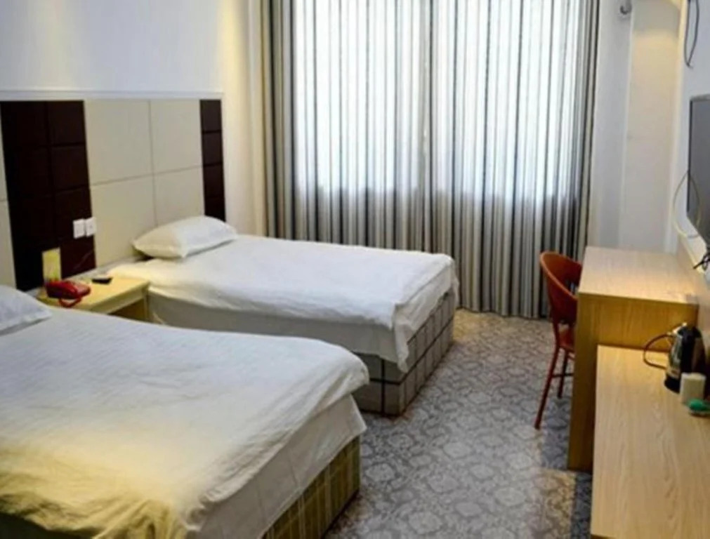 Nuofan Hotel