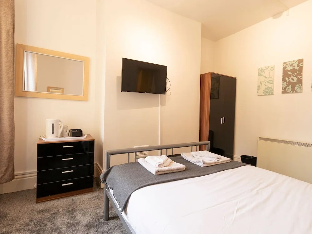 Great Holiday Home in Manchester near Old Trafford