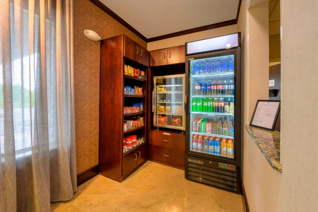 Fairfield Inn & Suites by Marriott Slippery Rock