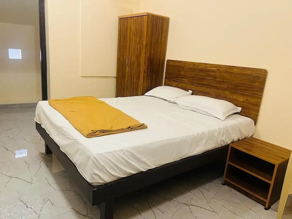 Aashira Residency