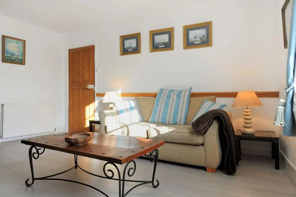 Waltham House