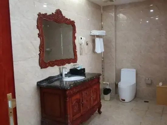Binhe Hotel