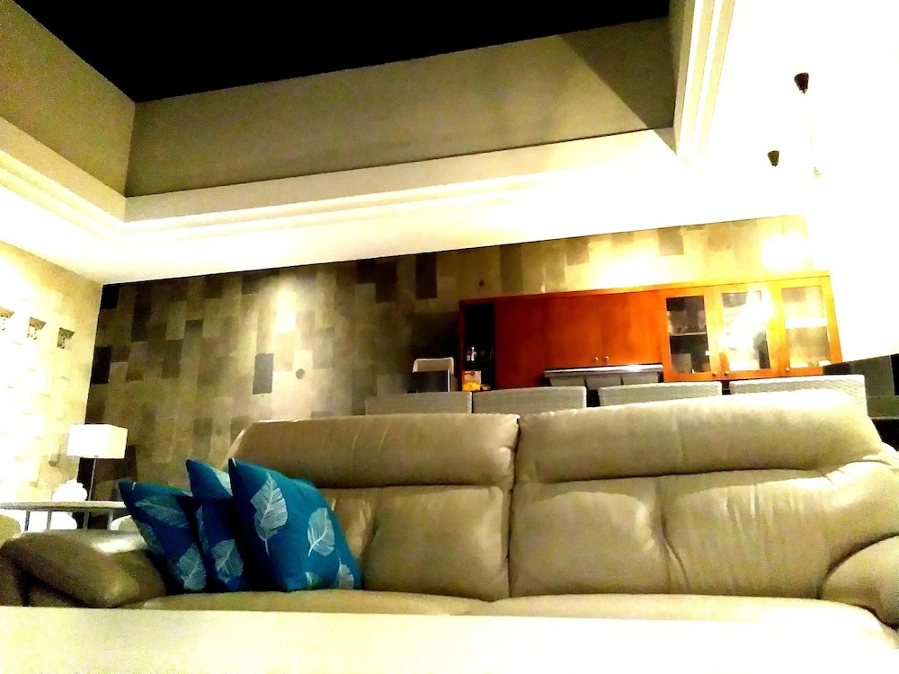 5 Bedrooms Legian and Seminyak Private Pool Villa